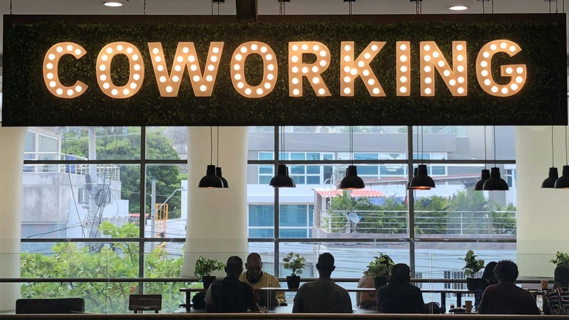 Benefits of Coworking Spaces: 7 Amazing Reasons to Try the Trend